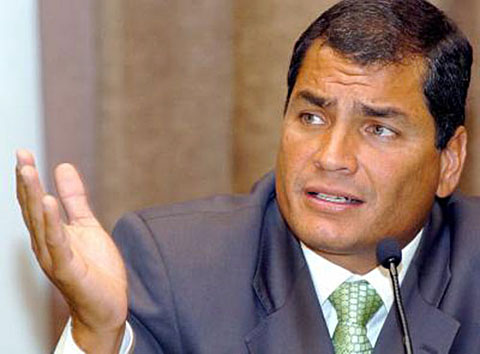 Ecuadors president Rafael Correa bes&ouml;ker Kuba